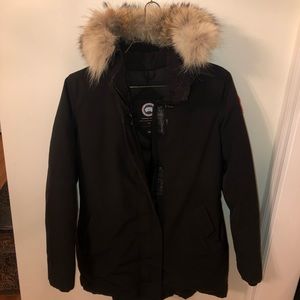 Canada Goose Victoria Parka Size Medium